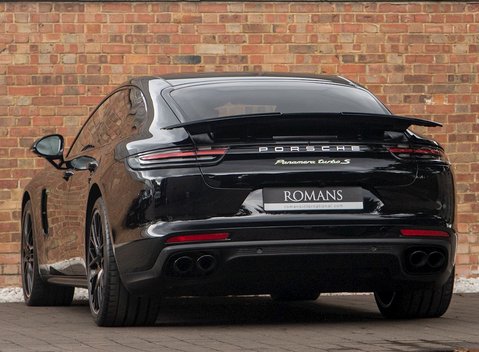 Porsche Panamera Turbo S E-Hybrid 3