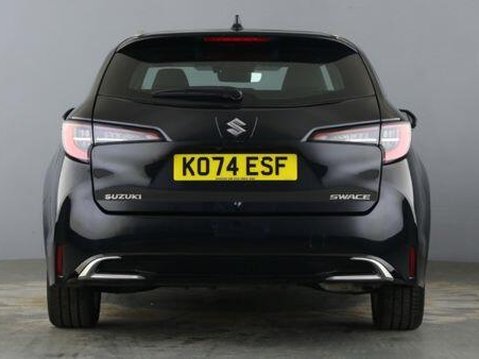 Suzuki Swace MOTION 8