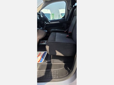 Vauxhall Vivaro SPORTIVE 3100 L2 H1 6 SEATER KOMBI 2.0D 120ps EU6 12