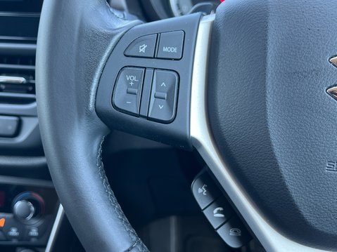 Suzuki S-Cross MOTION BOOSTERJET MHEV 27