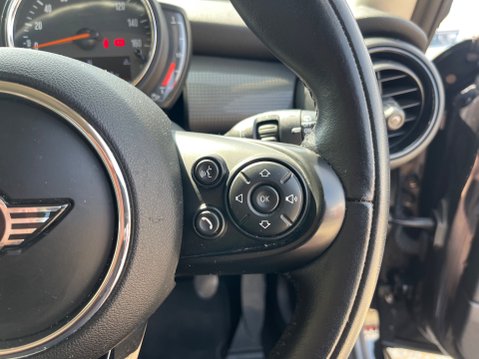 Mini Hatch 1.5 COOPER 15