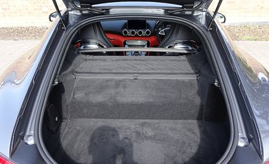 Mercedes-Benz Amg GT GT S 16