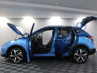 Nissan Qashqai DIG-T TEKNA 6