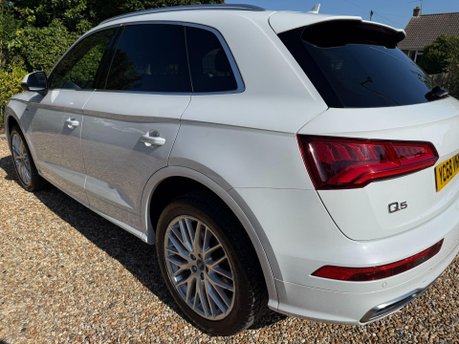 Audi Q5 2.0 TFSI S line S Tronic quattro Euro 6 (s/s) 5dr 10