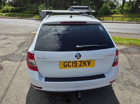 Skoda Octavia SE TECHNOLOGY TSI DSG 1ltr 10
