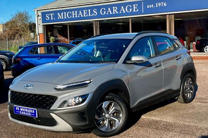 Hyundai KONA 1.6 Kona SE Connect GDi HEV Semi-Auto 5dr
