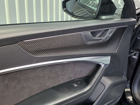 Audi RS6 4.0 TFSI V8 Vorsprung Estate 5dr Petrol Tiptronic quattro Euro 6 (s/s) (600 27