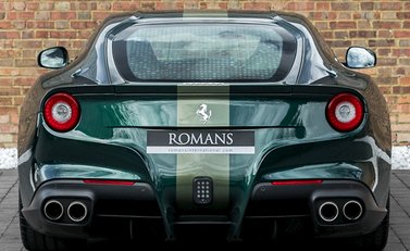 Ferrari F12 Berlinetta 5