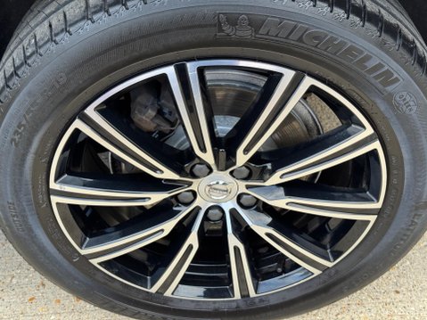 Volvo XC60 2.0 D5 PowerPulse Inscription Auto AWD Euro 6 (s/s) 5dr 67