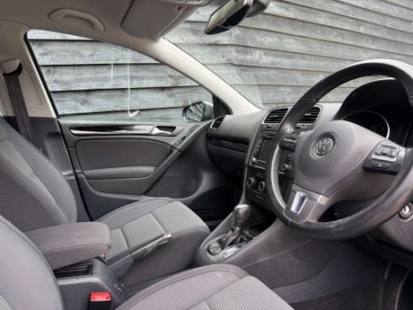 Volkswagen Golf 1.4 Golf Match TSi DSG 5dr 17