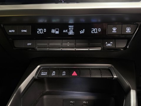 Audi A3 1.5 TFSI 35 S line S Tronic Euro 6 (s/s) 4dr 31