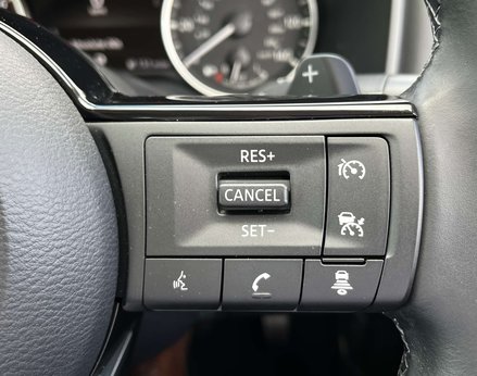 Nissan Qashqai 1.3 Qashqai Acenta Premium DiG-T MHEV CVT 5dr 59