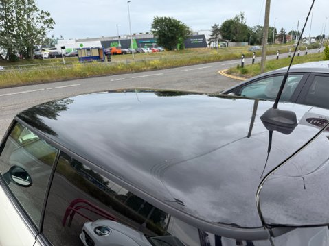 Mini Hatch COOPER S 9