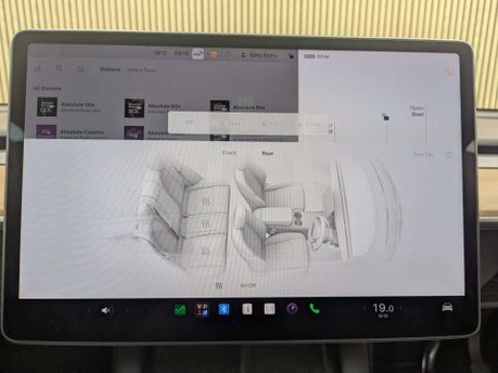 Tesla Model Y ModeL Y Long Range AWD 4WD 5dr 68