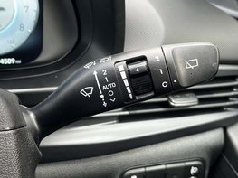 Hyundai BAYON 1.0 Bayon Premium T-GDI Auto 5dr 57