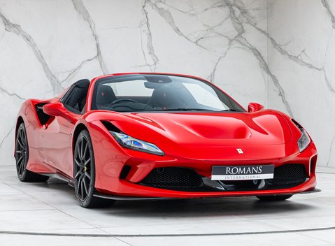 Ferrari F8 Spider 3