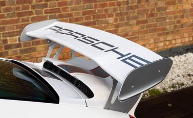 Porsche 911 GT3 RS 4.0 LHD 29