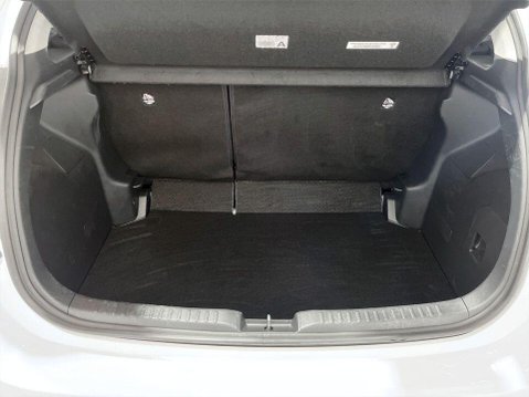Toyota Yaris 1.5 VVT-h Icon Hatchback 5dr Petrol Hybrid E-CVT Euro 6 (s/s) (116 ps) Air 20