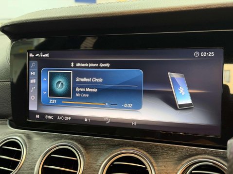 Mercedes-Benz E Class 2.0 E220d AMG Line Saloon 4dr Diesel G-Tronic+ Euro 6 (s/s) (194 ps) 40