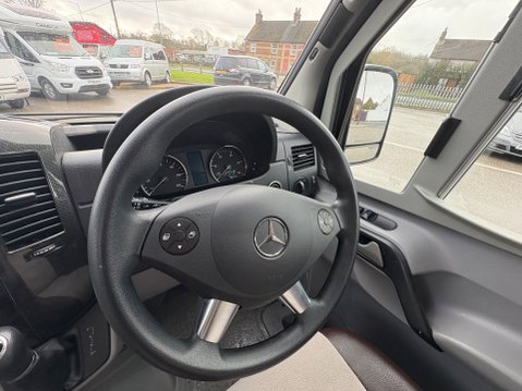 Lunar Landstar RL S 44