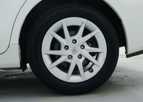 Toyota Prius+ 1.8 VVT-h Icon MPV 5dr Petrol Hybrid CVT Euro 6 (s/s) (136 ps) 17