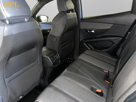 Peugeot 3008 1.6 13.2kWh Allure Premium + SUV 5dr Petrol Plug-in Hybrid e-EAT Euro 6 (s/ 20