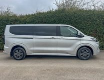 Ford Tourneo Custom Titanium Luxe | 9 Seat | Auto | L2 LWB | 320 | Euro 6 | £31,993 + vat 31