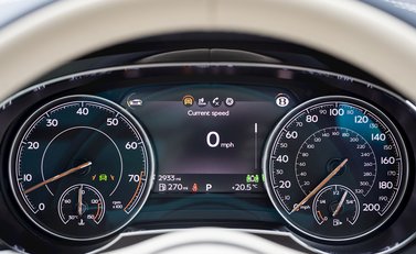 Bentley Bentayga V8 18