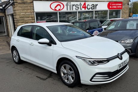 Volkswagen Golf LIFE TSI