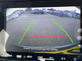 Mitsubishi Outlander 2.4 Outlander Design PHEV CVT 4WD 5dr 33