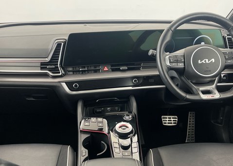 Kia Sportage GT-Line 'S' 1.6 T-GDi DCT 48v 9