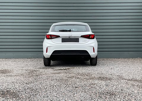 MG MG3 1.5 HYBRID+ SE 9