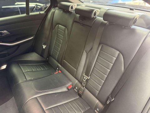 BMW 3 Series 2.0 330e 12kWh M Sport Saloon 4dr Petrol Plug-in Hybrid Auto Euro 6 (s/s) ( 45