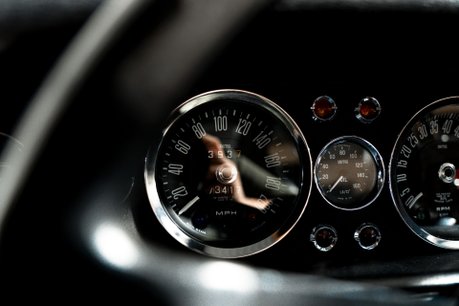 Aston Martin DBS V8 SERIES 1. EXTENSIVE HISTORY PORTFOLIO. 3-SPEED AUTO. CONOLLY INTERIOR. 23