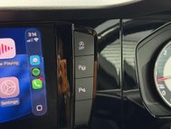 Volkswagen Touareg 3.0 TDI V6 R-Line SUV 5dr Diesel Tiptronic 4Motion Euro 6 (s/s) (286 ps) 56