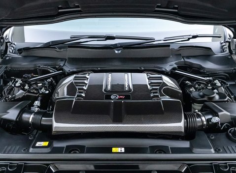 Land Rover Range Rover Sport 5.0 SVR Carbon Edition 37
