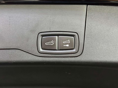 Porsche Taycan Performance Plus 93.4kWh Turbo S Cross Turismo 5dr Electric Auto 4WD (11kW 31