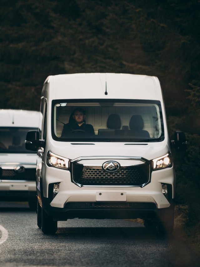 MAXUS EDELIVER9