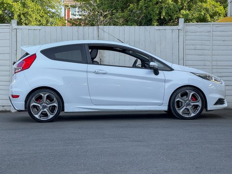 Ford Fiesta (SOLD)1.6T EcoBoost ST-2 Hatchback 3dr Petrol Manual Euro 5 ULEZ COMPLIANT( 6