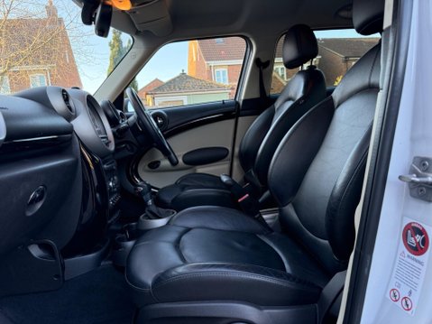 Mini Countryman 2.0 Cooper SD Auto ALL4 Euro 5 5dr 51