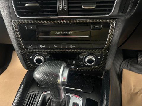 Audi Q5 2.0 TDI S line Plus S Tronic quattro Euro 5 (s/s) 5dr 8