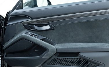 Porsche Cayman GT4 RS (718) 22