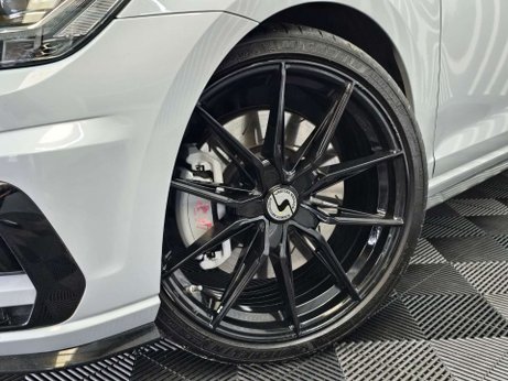 Volkswagen Golf 2.0 TSI BlueMotion Tech R Hatchback 5dr Petrol DSG 4Motion Euro 6 (s/s) (31 8