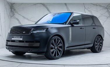 Land Rover Range Rover P530 SV 1