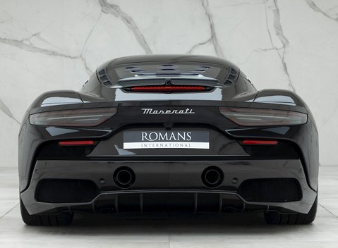 Maserati MC20 5