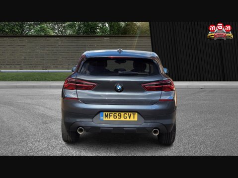 BMW X2 SDRIVE18D SPORT 8
