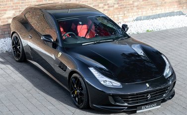 Ferrari GTC4 Lusso 8