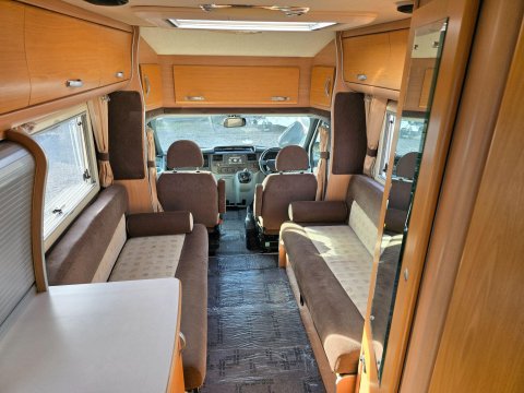 Auto-Sleepers Nuevo Eton 16