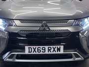 Mitsubishi Outlander 2.0 MIVEC Exceed SUV 5dr Petrol CVT 4WD Euro 6 (s/s) (150 ps) Parking Senso 10