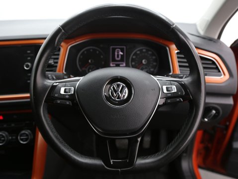 Volkswagen T-Roc 1.5 TSI EVO Design DSG Euro 6 (s/s) 5dr 10